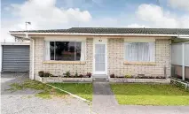  ??  ?? 10A Seaforth Pl sold for $325,000.