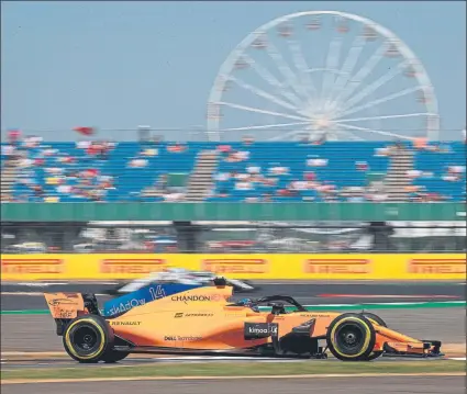  ??  ?? Fernando Alonso mejoró por la tarde en una segunda sesión en la que encontró una mejor puesta a punto de su coche