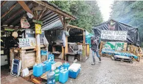  ?? DARREN STONE, TIMES COLONIST ?? The Fairy Creek blockade near Port Renfrew.