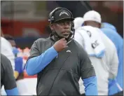  ?? PETER JONELEIT — THE ASSOCIATED PRESS ?? Anthony Lynn compiled a 33-31 record with the Los Angeles Chargers in his four seasons as head coach.