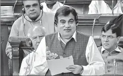  ?? PTI ?? ▪ Gadkari may call a meeting next week to sort out the difference­s on Motor Vehicle Amendment Bill.