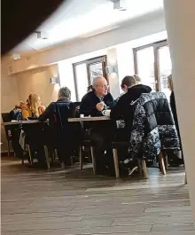  ?? Foto: Jan Pešek, MAFRA ?? Účtenka za oběd Doklad o zaplacení potvrzuje, že v podniku lze poobědvat.