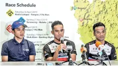  ??  ?? Terengganu Inc TSG Cycling Team rider Mohamed Harrif Saleh (C) during a press conference before the LTdL race, on April 5, 2019. - Bernama photo