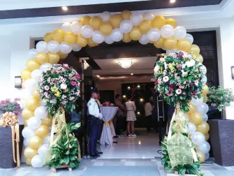  ??  ?? MAIN ENTRANCE of Fiar Crown Hotel Along Champaca St., Juna Subdivisio­n, Matina, Davao City