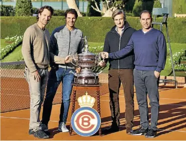  ?? // RCT BARCELONA ?? Cuatro campeones del torneo: Carlos Moyà, Rafa Nadal, Carlos Costa y Albert Costa