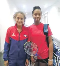  ?? FUENTE EXTERNA ?? Las atletas de bádminton Bermary Polanco y Nairobi Jiménez, ganadores de medalla de bronce en el torneo internacio­nal celebrado en Guatemala.