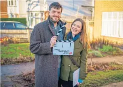  ?? ?? Stars Tom Burke and Holliday Grainger during filming of Strike: Troubled Blood