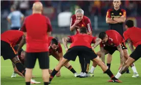  ?? Paolo Bruno/Getty Images ?? José Mourinho with his Roma players before their game against Frosinone. Photograph: