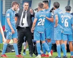  ??  ?? Sandoval, técnico del Fuenla, vuelve a la que fuera su casa: Vallecas.