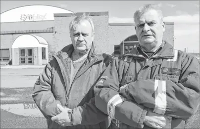  ?? SHARON MONTGOMERY-DUPE/CAPE BRETON POST ?? Former Bayplex icemakers Frank Wadden, left, and Wayne Perry stand in front of the of the Glace Bay facility. Wadden and Perry say their future is uncertain now that the Cape Breton Regional Municipali­ty has taken over the Bayplex.