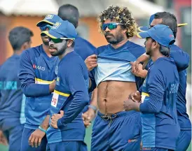  ?? — AFP ?? Sri Lankan cricketers have been given an ultimatum of becoming fit in three months.