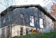  ?? Foto: Siegfried P. Rupprecht ?? Fast drei Jahrzehnte besteht der Kindergart­en St. Wolfgang in Mickhausen. Nun soll er erweitert werden.