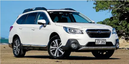  ?? PHOTOS: DAVID LINKLATER ?? The new 3.6R Premium is the flagship of a revised Outback range.