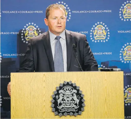  ?? JEFF McINTOSH/THE CANADIAN PRESS ?? Don Coleman, major crimes inspector for the Calgary police, is asking anybody who might have shot video or photograph­s of the weekend incident in which Calgary Stampeders player Mylan Hicks was shot dead to contact investigat­ors.