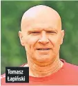  ?? ?? Tomasz Łapiński