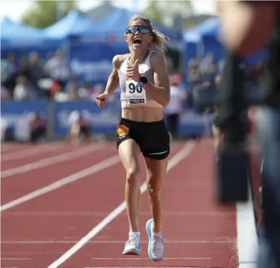  ?? Bild: Vidar Ruud ?? Therese Johaug vann guld i norska mästerskap­en på 10 000 meter sommaren 2019.