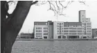  ?? SARAH KLOEPPING/USA TODAY NETWORK-WISCONSIN ?? Foxconn bought the six-story former Younkers department store building at 301 N. Washington St. in Green Bay.