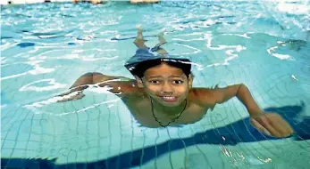  ?? PHOTO: ANDREW GORRIE ?? Porirua children will learn to be confident in the water thanks to funding from Water Safety New Zealand.