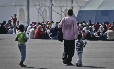  ?? SCOTT SIMMIE/TORONTO STAR ?? Many of those at the processing centre in Augusta, Sicily — from Syria, Somalia, Eritrea, Nigeria, Egypt, Gambia, Ghana and Tunisia — fled persecutio­n or danger in their home countries.