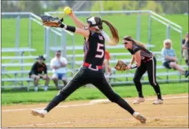  ?? SAM STEWART - DIGITAL FIRST MEDIA ?? Boyertown pitcher Allison Melahn delivers during the third inning of the Bears’ 7-2 victory over Perkiomen Valley. Melahn went the distance, striking out two while allowing four hits in her seven innings of work.
