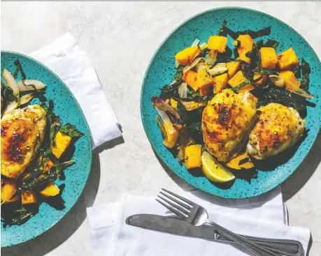  ??  ?? Quick one-pan meals, like this roasted chicken dinner, are no-brainers for busy families.
LAURA CHASE DE FORMIGNY/THE WASHINGTON POST