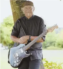  ??  ?? NEW DAY: New frontman Martin Barre brings his own band to Regattabar.