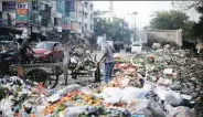  ?? Tashi Tobgyal ?? Garbage on the streets in Laxmi Nagar, Monday.