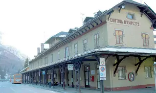  ??  ?? Storica La stazione entrò in funzione nel 1921 e venne soppressa quarant’anni dopo, nel 1964