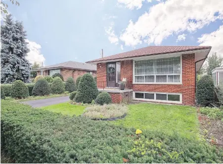  ?? THE CANADIAN PRESS ?? This home in east Toronto could be subject to new sales guidelines if the Ontario Real Estate Associatio­n is successful in changing the Real Estate and Business Brokers Act.