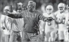  ?? RODOLFO GONZALEZ / AMERICAN-STATESMAN ?? Mack Brown trails only the late Darrell Royal in career victories at Texas. He’s also won many more big games than Oregon State’s Mike Riley.
Compiled from wire reports
