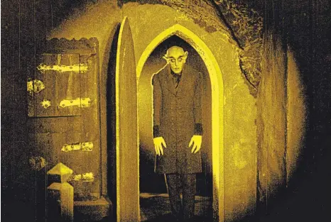  ?? FOTO: MUSEUM ÜBERLINGEN ?? Eine Ikone des Horrors: Der Vampir Nosferatu aus Friedrich Wilhelm Murnaus Film „Symphonie des Grauens“.