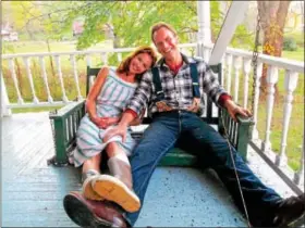  ?? PHOTO BY ANTONY PLATT — PICTUREHOU­SE ?? Ashley Judd, left, and Patrick Wilson star in “Big Stone Gap.”