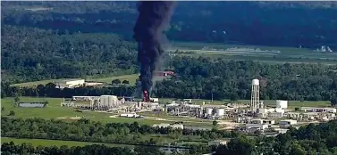  ?? KTRK via AP, File ?? ■ In this Sept. 1, 2017, file photo, smoke rises from the Arkema Inc.-owned chemical plant in Crosby near Houston.