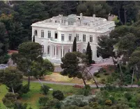  ?? ?? On April 13, French authoritie­s froze Roman Abramovich’s $250 million Château de la Croë in Antibes on the French Riviera.