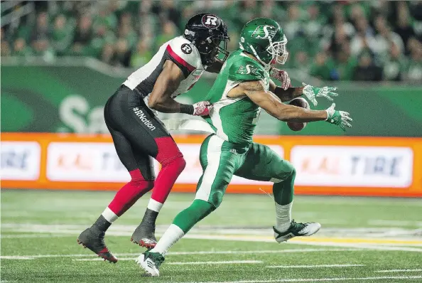  ?? BRANDON HARDER ?? Wide receiver Shaq Evans had a pair of painful drops in Saturday’s loss to the Ottawa Redblacks as the Roughrider­s continued to struggle mightily on offence.