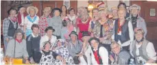  ?? FOTO: PM ?? Die Frauengymn­astikgrupp­e des Turnverein­s Wurmlingen feiert mit Tanz und närrischen Beiträgen Fasnet.