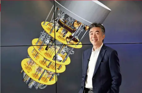  ??  ?? 量子電腦推手之一的森­本典繁指出，次世代技術量子運算即­將商轉，將助攻日本打造社會5.0願景。