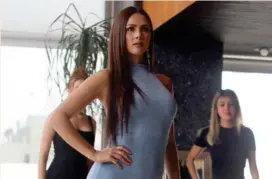  ?? ?? Karina llevó los talleres de su agencia de modelaje a México.