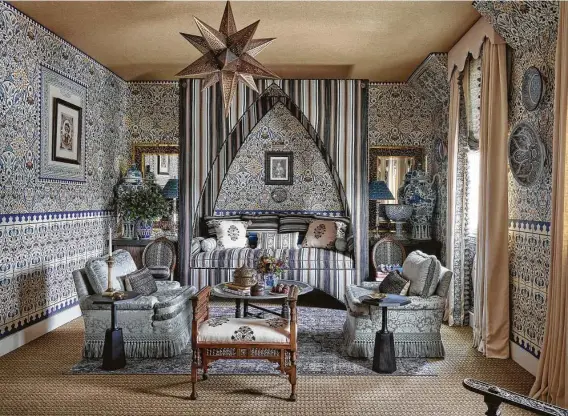  ?? Stephen Karlisch ?? Michelle Nussbaumer’s design for a “Daughter’s Bedroom” is a trip through exotic lands. The fabrics and wallcoveri­ngs are from her own collection­s.