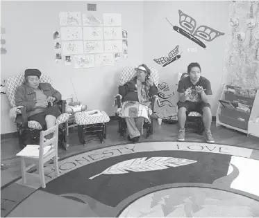  ??  ?? Language teachers Julia Lucas and Patty Frank and Ryan George, a cultural support worker, teach the Nuu-chah-nulth language to children at the Port Alberni Friendship Centre Daycare through a Language Nest Program.