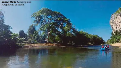  ??  ?? Sungai Muda berhampira­n Sungai Batu di Kedah.