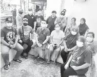 Usahawan Muda Usno Dekati Belia Dengar Denyut Nadi Penduduk Pangsapuri Tanjung Aru Pressreader