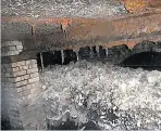  ??  ?? MONSTER Huge fatberg blocks sewer