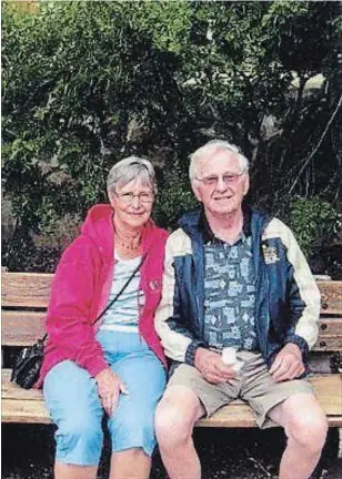  ?? SPECIAL TO THE ST. CATHARINES STANDARD ?? Al McKee and his wife Ellie. Al died in July at age 90.