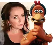  ??  ?? ‘Screen test’: Julia reads lines as Chicken Run character Ginger