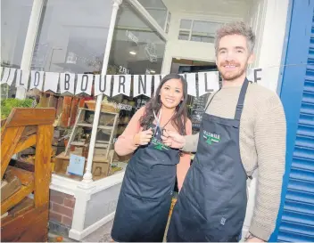  ??  ?? > Owners Jeanette Wong and Tom Pell open the second Clean Kilo store in Bournville