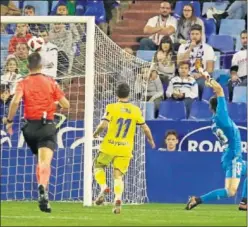  ??  ?? GOL VISITANTE. Ratón nada pudo hacer en el tanto de Manu Vallejo.