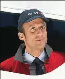  ??  ?? Emmanuel Macron à l’avant d’un TGV, fin mai 2015.