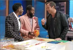  ?? Ray Mickshaw/FOX ?? Contestant­s Trais, left, Corey and host Will Arnett in the “Space Smash” episode of “Lego Masters,” which airs at 9 p.m. Wednesdays on Fox.
