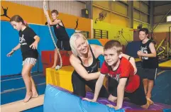  ?? Picture: ANNA ROGERS ?? ACTIVE KIDS: Trinity Martinovic, Zackary Pyne, Daimon Pyne and Hunter Barry take part in the new junior Ninja Gymnastics program with instructor Karen Magee.